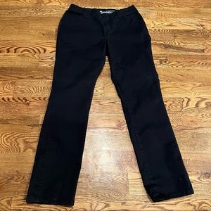 🌈3/$20🌈 LEE Essential Chino size 6 medium